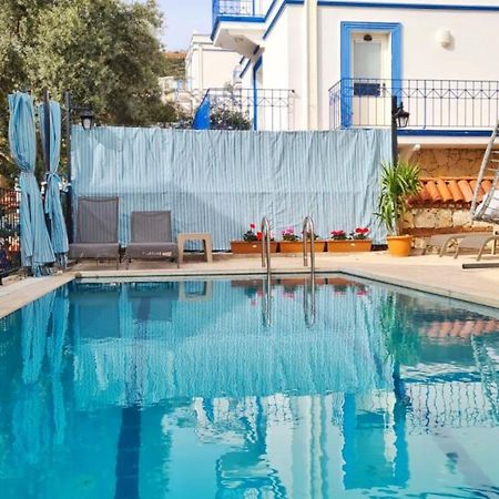 Apartament Shared Pool Flat Located 3 Min To Beach In Kalkan Zewnętrze zdjęcie