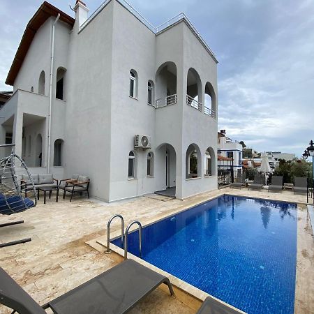 Apartament Shared Pool Flat Located 3 Min To Beach In Kalkan Zewnętrze zdjęcie