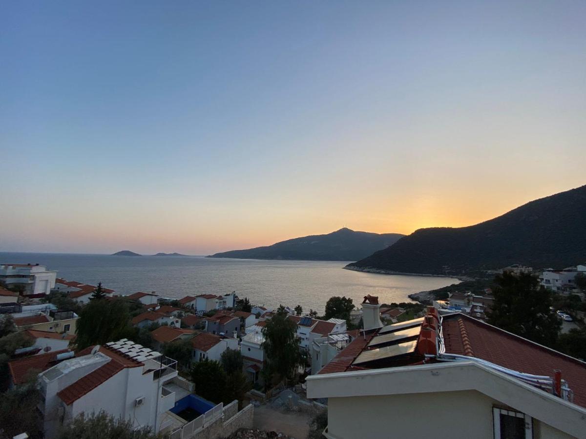 Apartament Shared Pool Flat Located 3 Min To Beach In Kalkan Zewnętrze zdjęcie